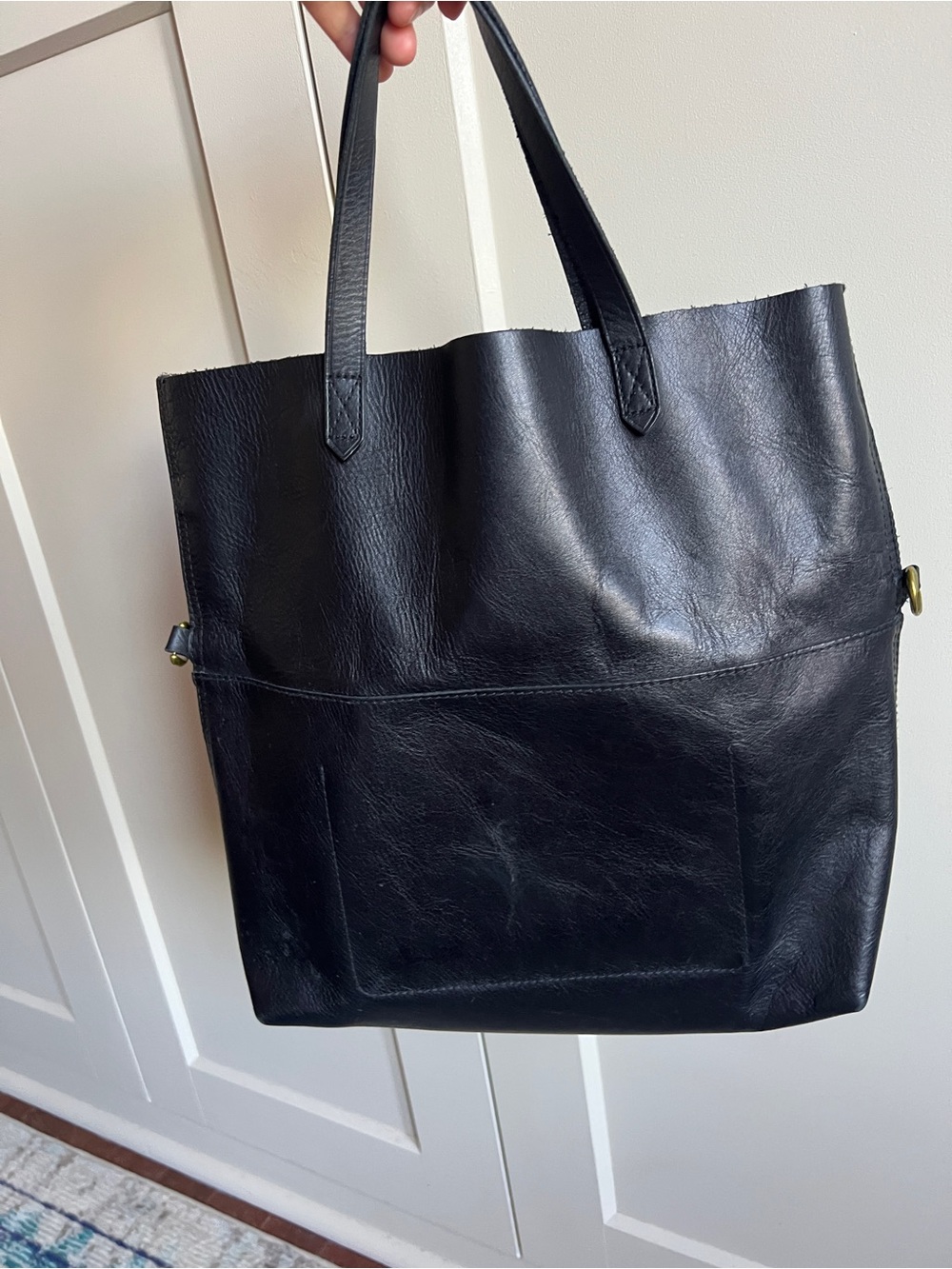 Madewell The Transport Foldover Crossbody Tote Bag in Black Leather - Picture 5 of 10